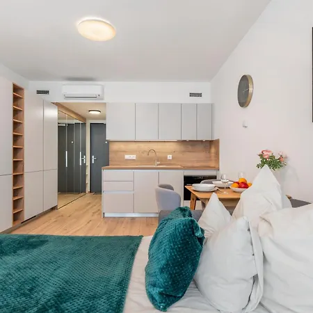 Real Living By Refa Karlin 408 Appartement